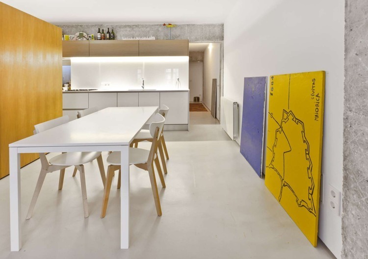 Palma Apartment by Tono Vila and Joan Miquel Segui