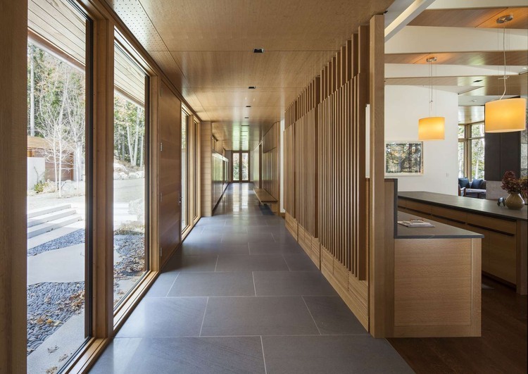 Medomak River House by Anmahian Winton Architects