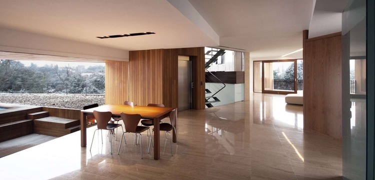 Monteprincipe House by Camacho Macia Architects