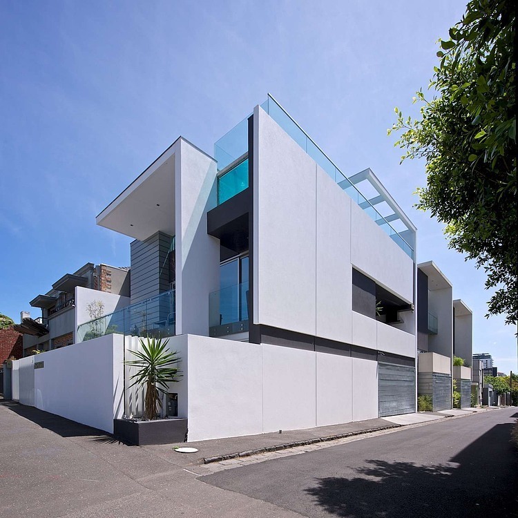 Oban House by David Watson Architect
