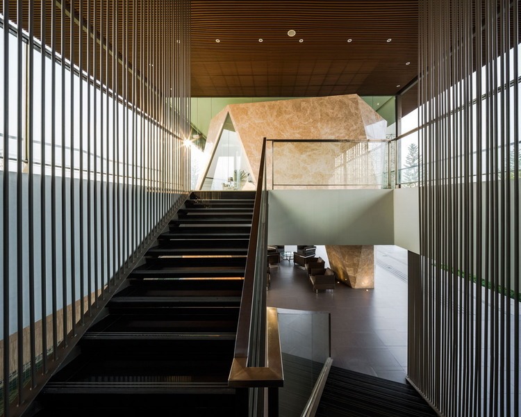 Grand Pinklao Clubhouse by Officeat