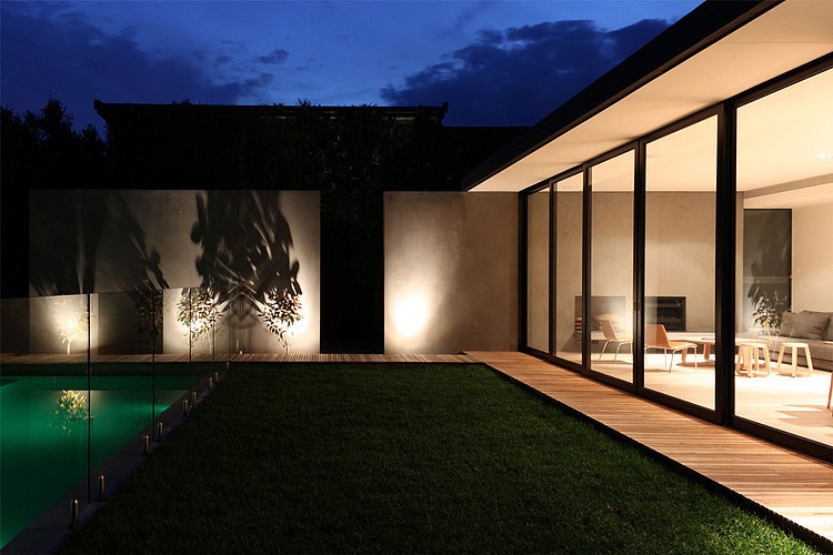 Mosh House by Foong + Sormann
