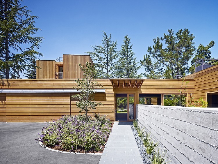 Low/Rise House by Spiegel Aihara Workshop