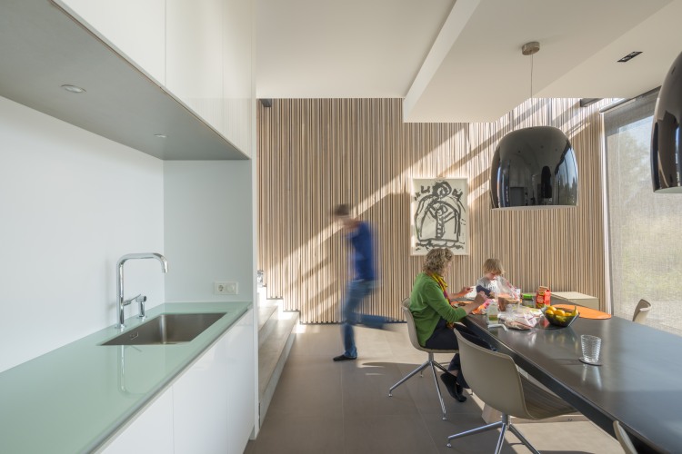 LR House
