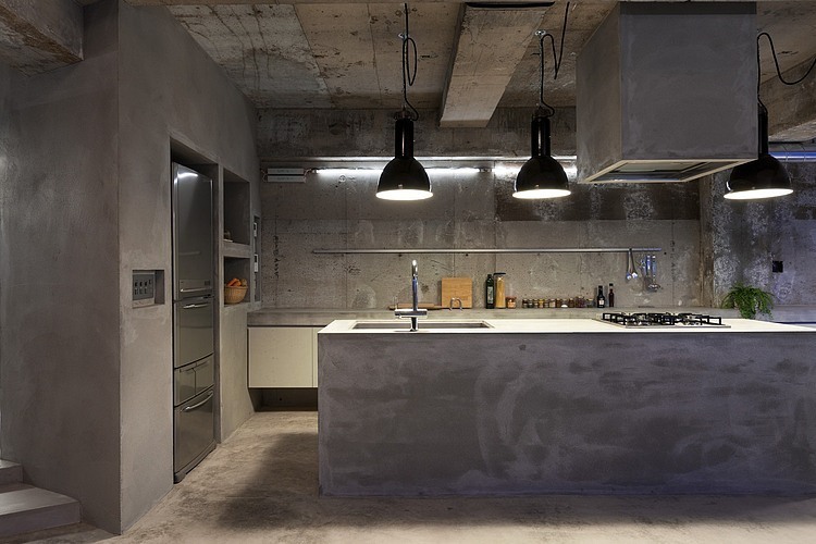 House In Jiyugaoka by Airhouse Design Office