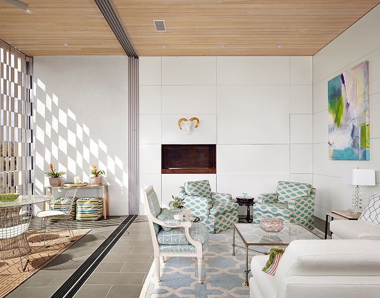 Lakeshore by Michael Hsu Office of Architecture