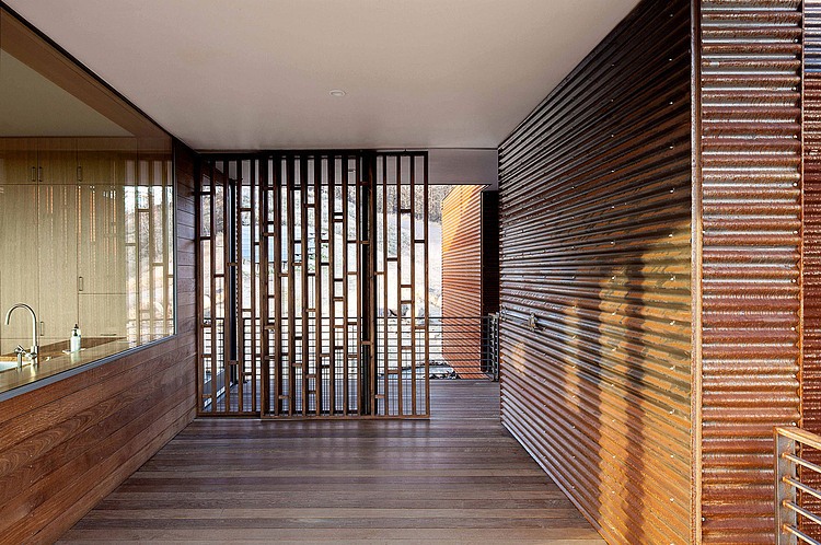 Sunshine Canyon Residence by THA Architecture