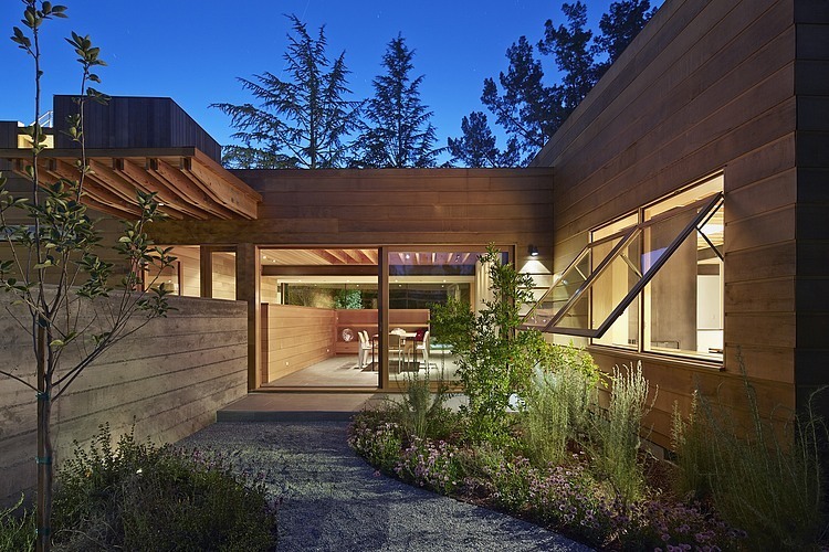Low/Rise House by Spiegel Aihara Workshop