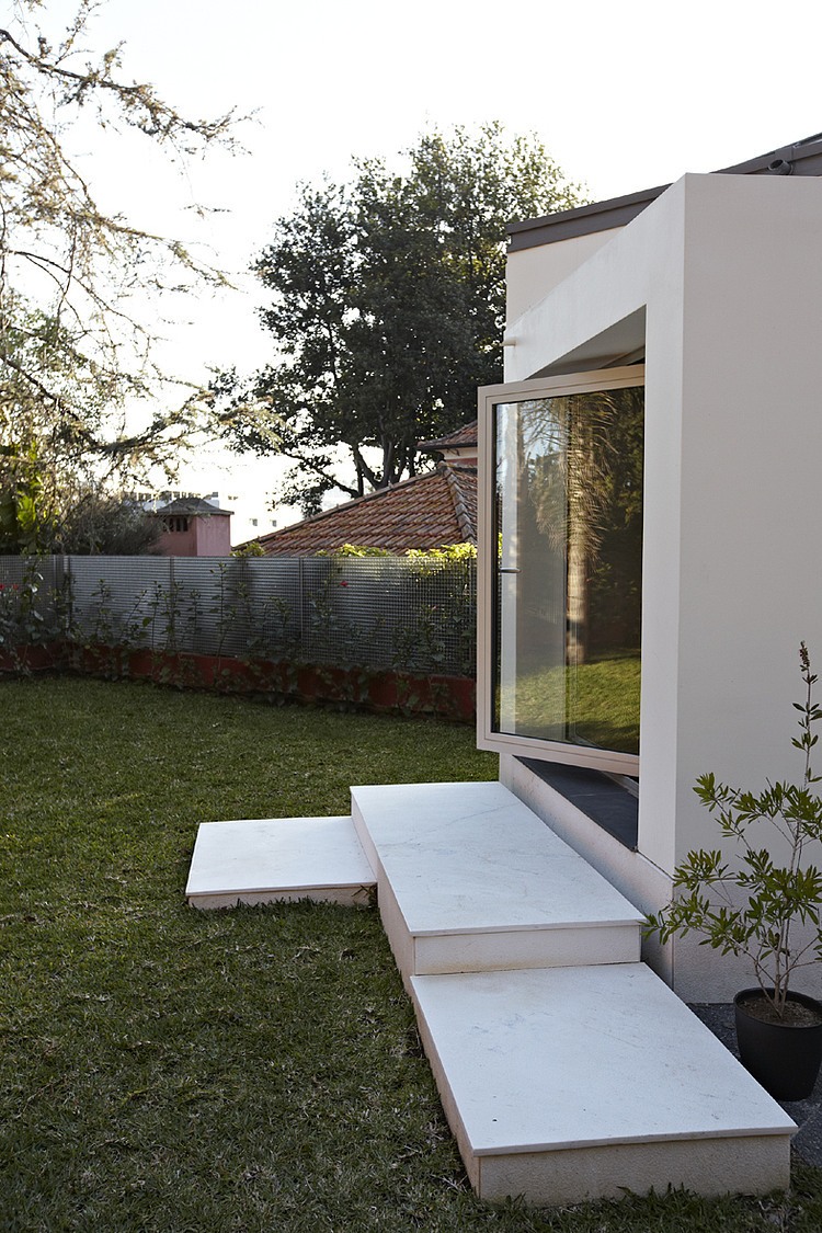 House in Funchal by Baixa Atelier