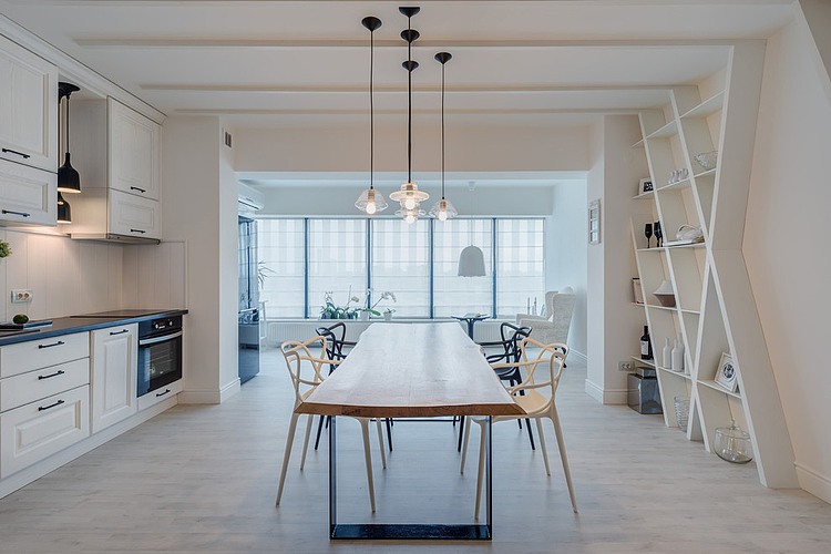 Apartment in Bucharest by I Love Colours Studio