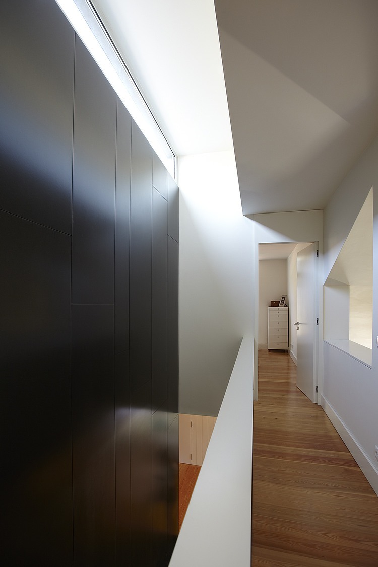 House in Funchal by Baixa Atelier