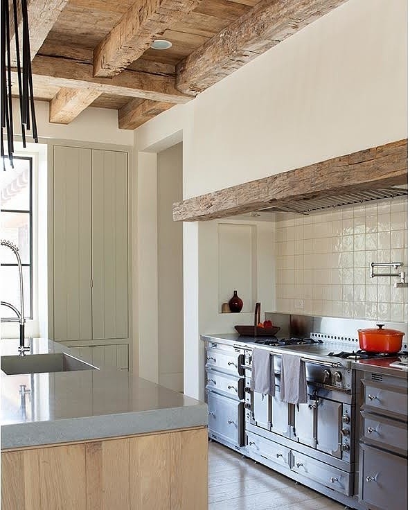 Stone Maison by Ken Linsteadt Architects