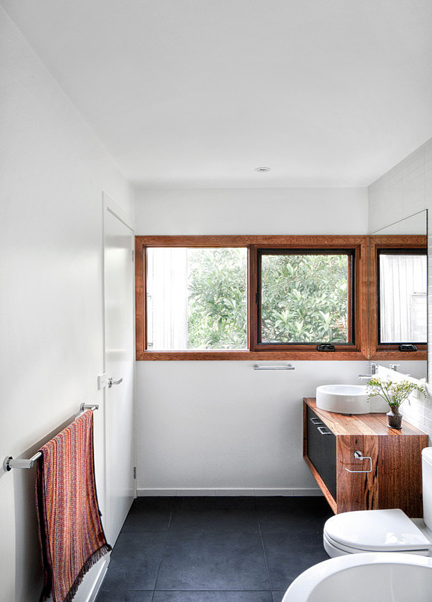 Beach House by Auhaus Architecture