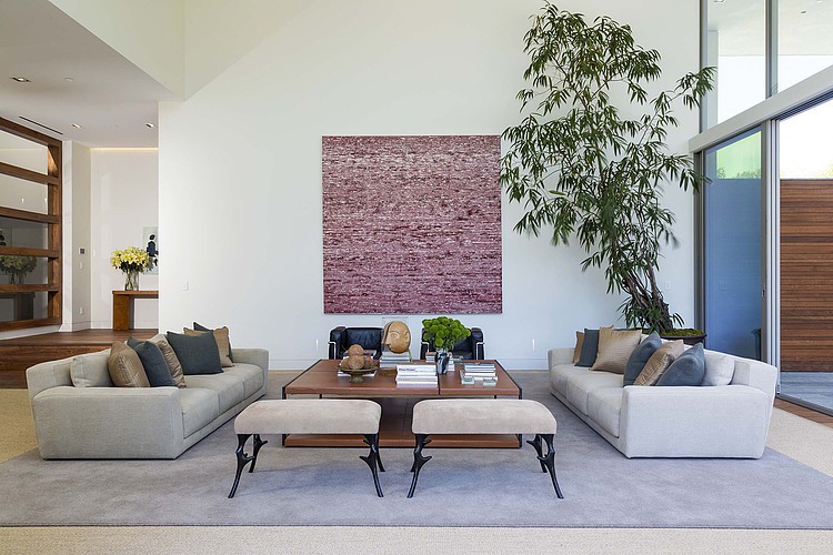 Holmby Hills Residence by Quinn Architects