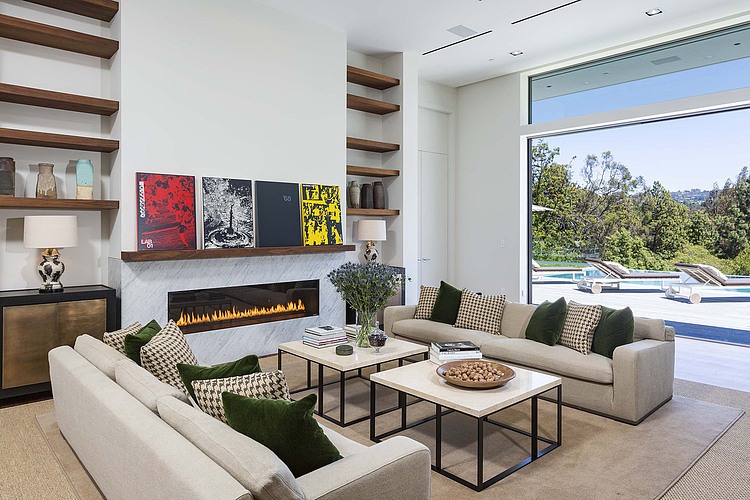 Holmby Hills Residence by Quinn Architects