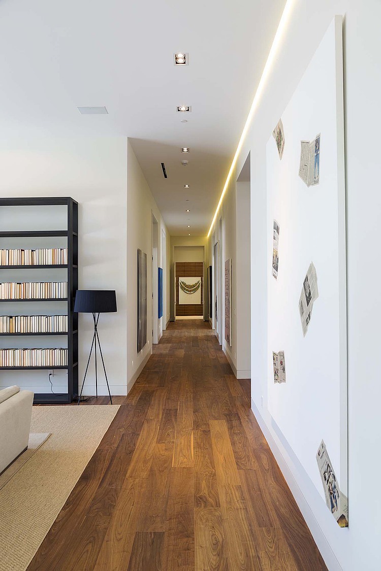 Holmby Hills Residence by Quinn Architects