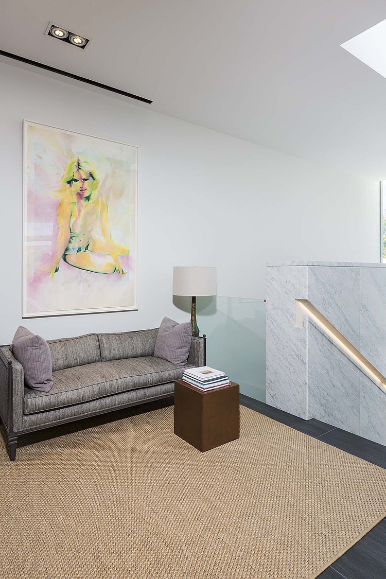 Holmby Hills Residence by Quinn Architects