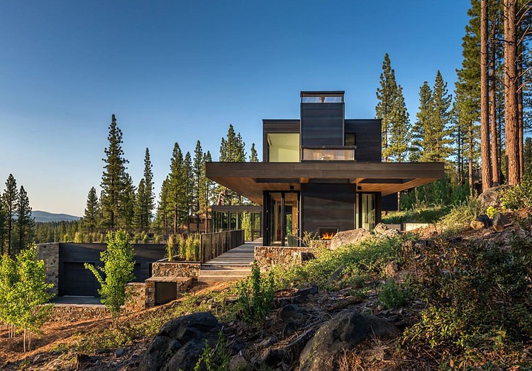 Martis Camp 506 by Blaze Makoid Architecture