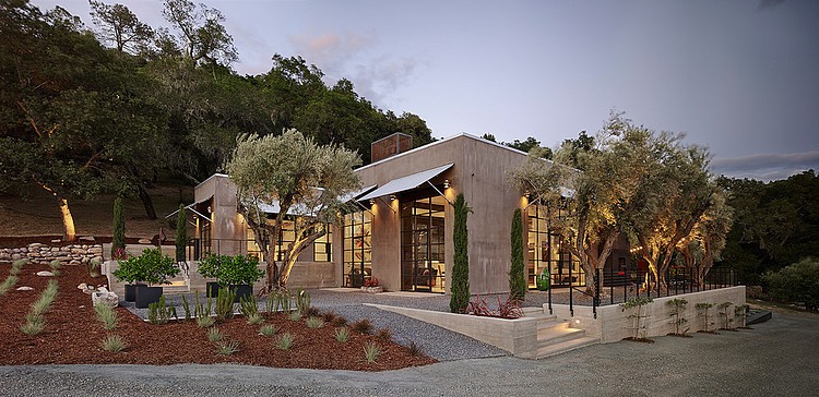 Olive Grove Residence by Total Concepts