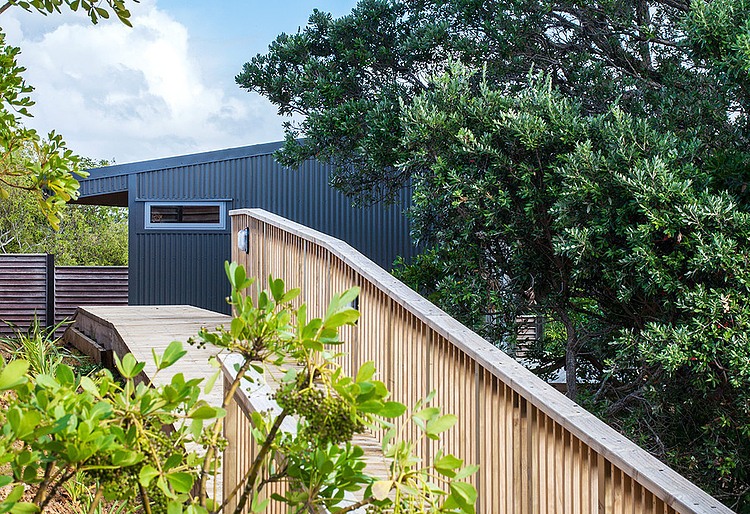 Clifftop House by Box