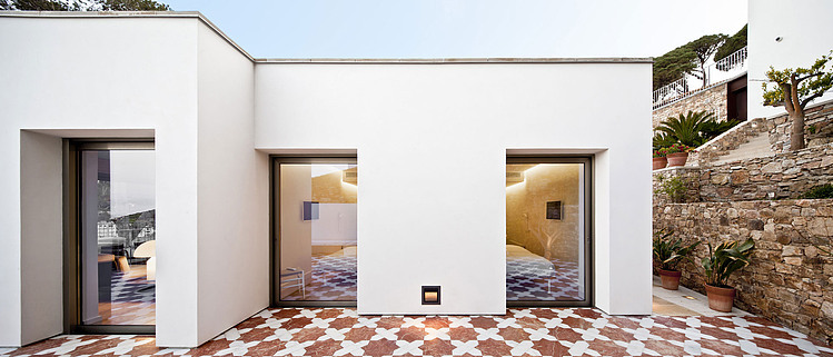 Costa Brava Residence by Garcés - De Seta - Bonet