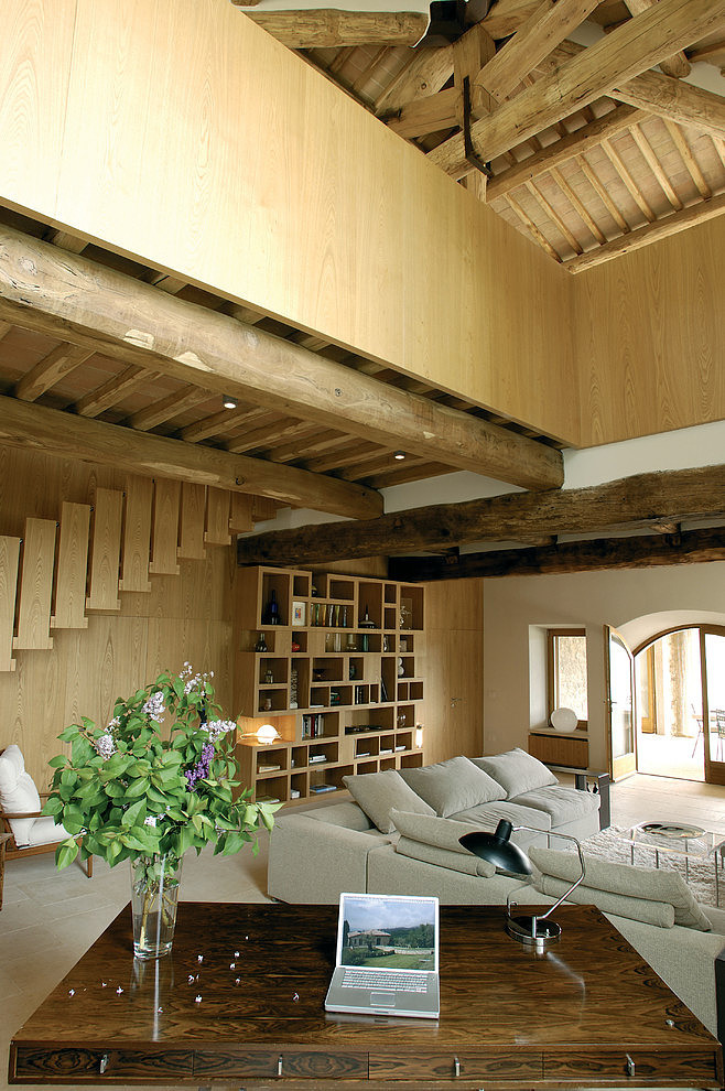 Todi Villa by Alhadeff Architects