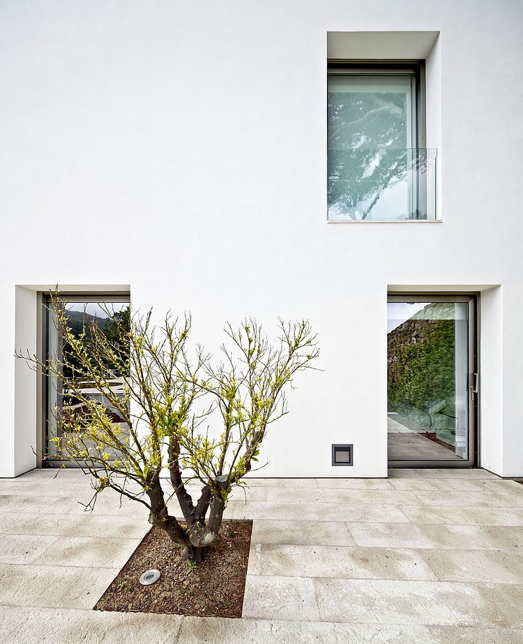 Costa Brava Residence by Garcés - De Seta - Bonet