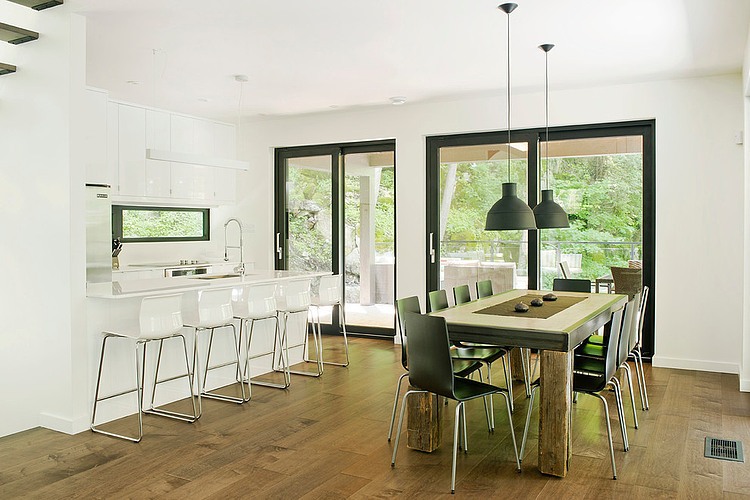 Lake Champlain Retreat by Atelier BOOM TOWN