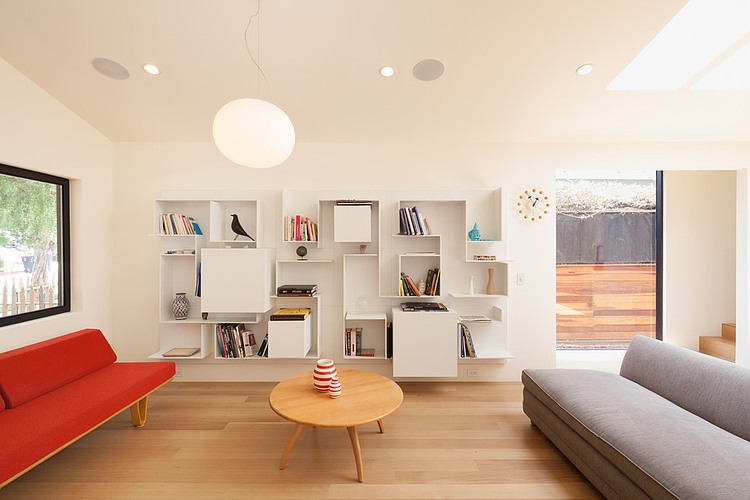 Bay Street Home by Bittoni Architects