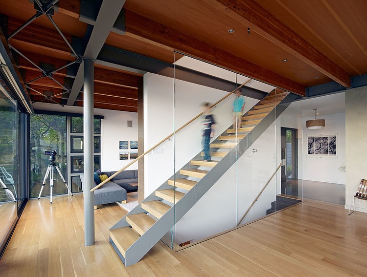 Coastal Hillside Home by Pfau Long Architecture
