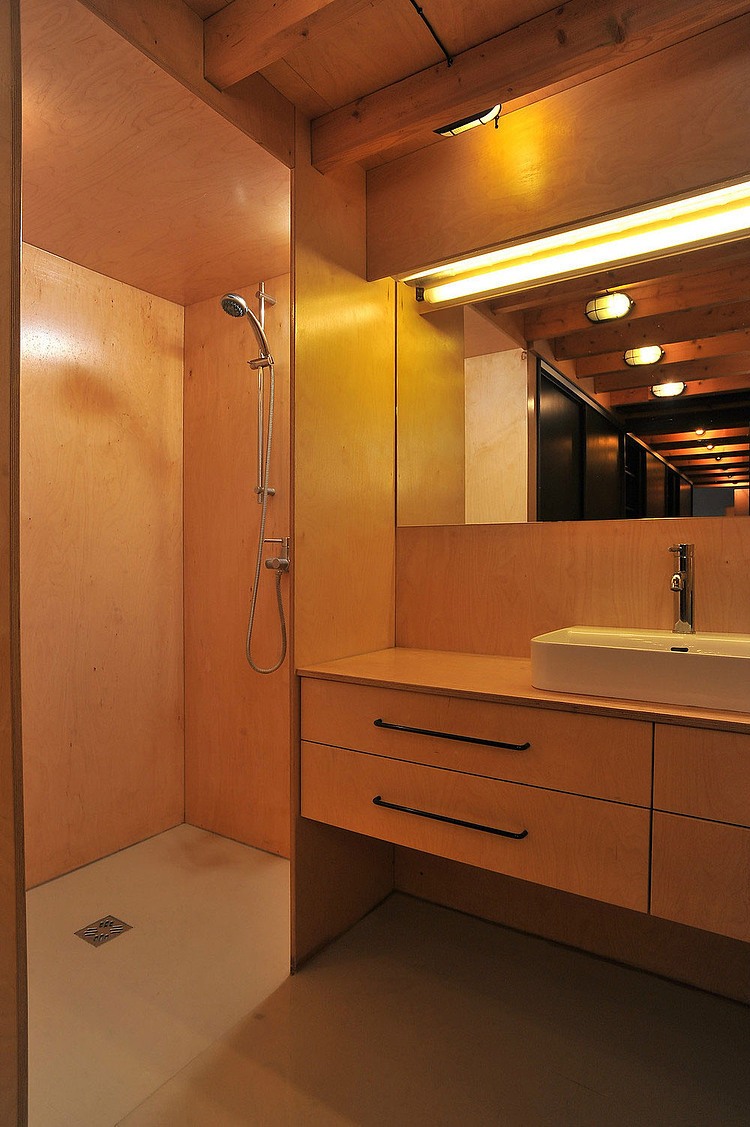Loft apartment by Inblum