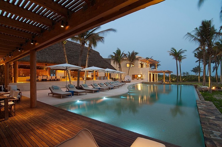 Casa Marina by Quintanilla Arquitectos