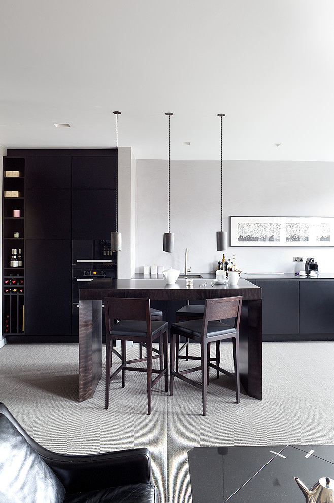 Eaton Square Apartment by Paul Craig