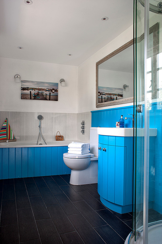 Coastal Holiday Home by Cotton Tree Interiors