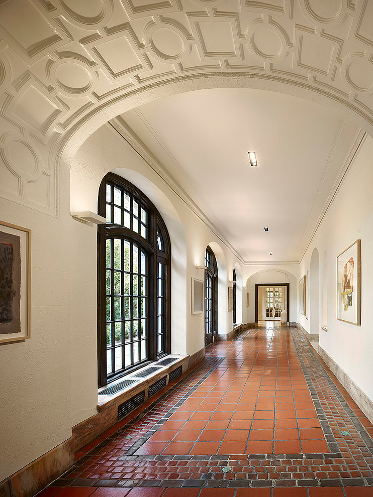 St. Martins by Verner Architects