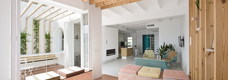 Rocha Apartment by CaSA