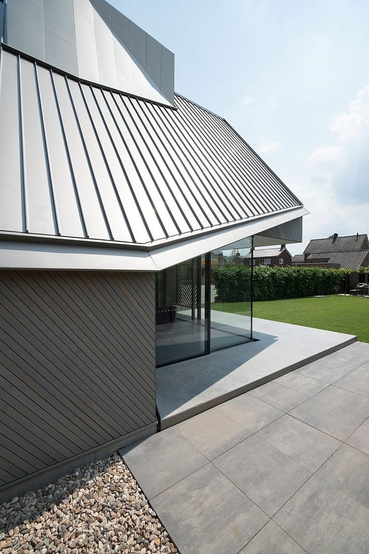 House W by Studio Prototype