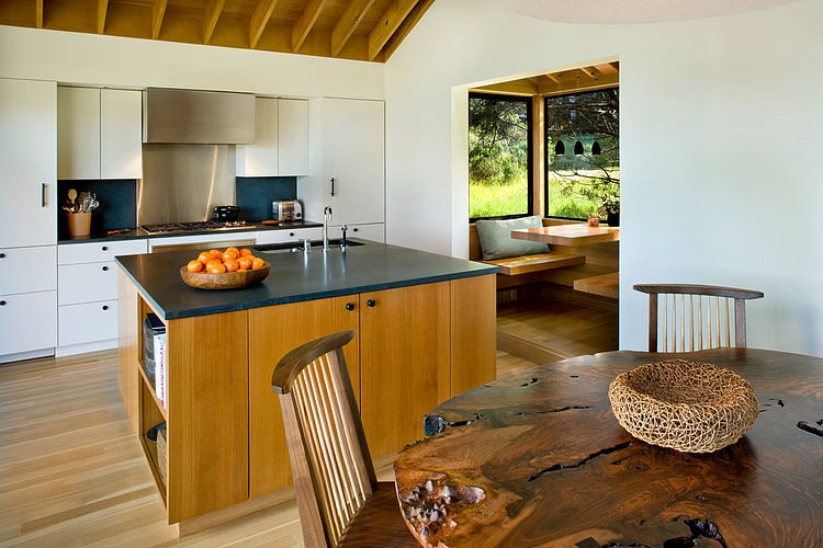 Sea Ranch Residence by Turnbull Griffin Haesloop