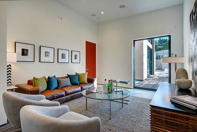 Hythe Court Home by Amit Apel Design