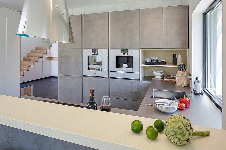 Poing House by Luxhaus