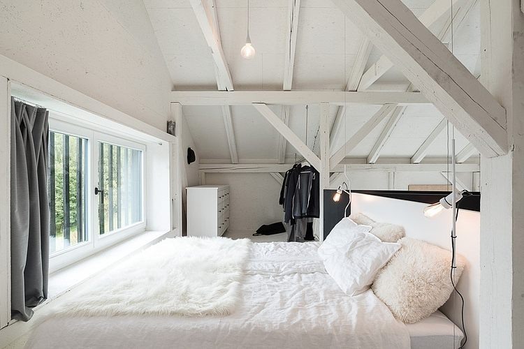 Boooox Heritage Barn by Oooox