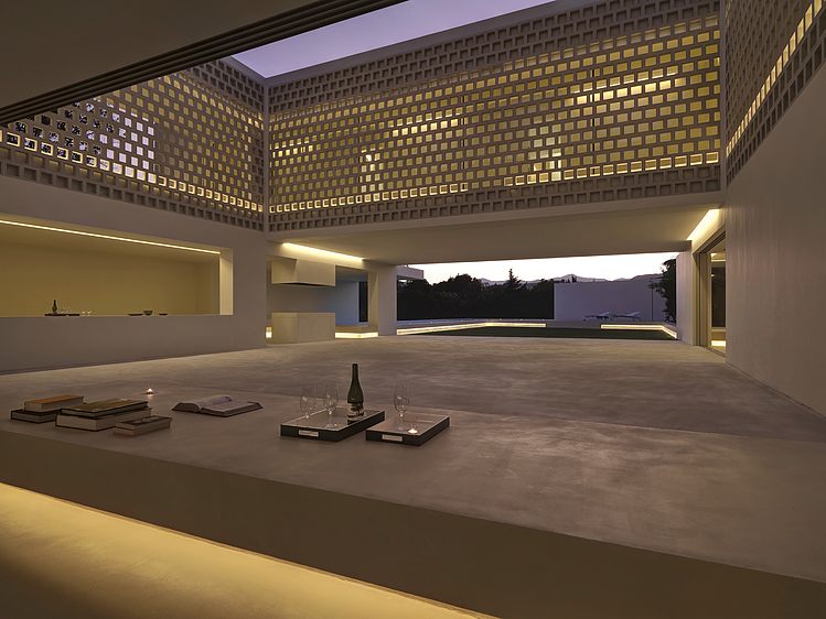 House over a Garden by Gus Wüstemann Architects