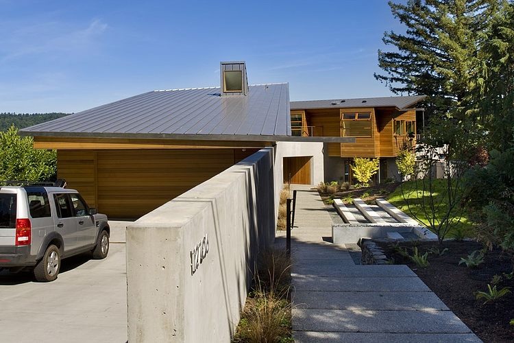 Cedar Park House by Peter Cohan