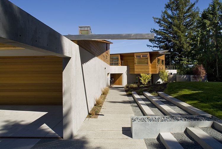 Cedar Park House by Peter Cohan