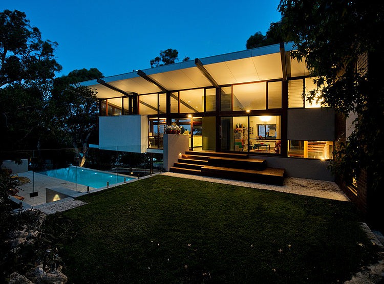 Mayfair Street House by Klopper & Davis Architects