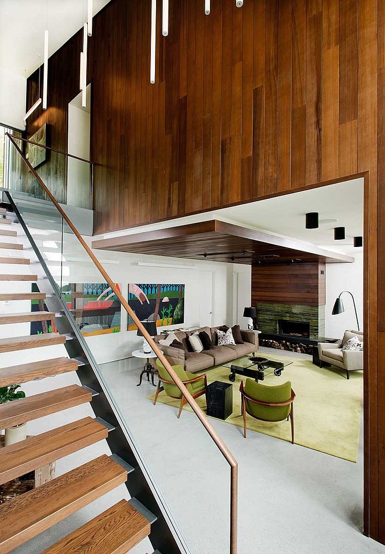 Chalet Lac Gate by Boom Town