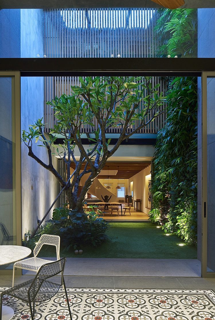 17 Blair Road Home by ONG&ONG