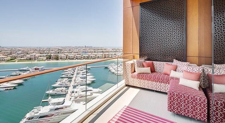 Palm Jumeirah Apartment by Zen Interiors
