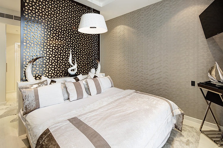 Palm Jumeirah Apartment by Zen Interiors