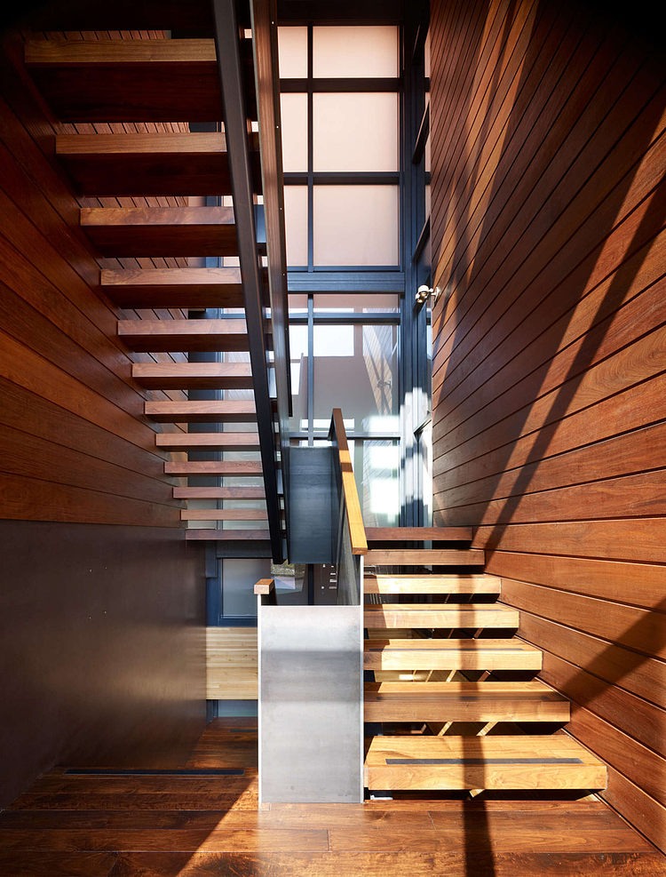 Orchard Willow Residence by Wheeler Kearns Architects